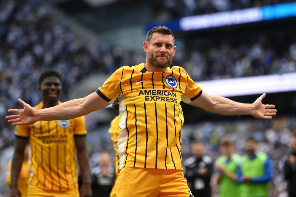 5200万镑+1.2亿空间！利物浦抢卡马文加，皇马卖人悬念炸了？